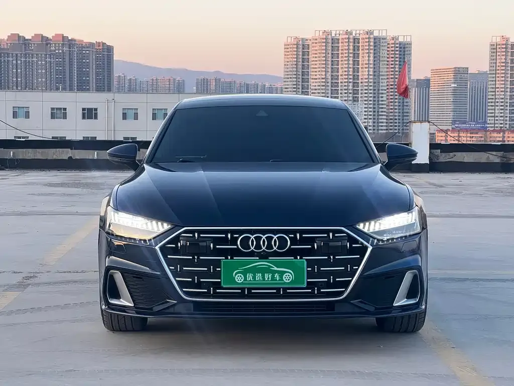 Audi A7L — фото 5