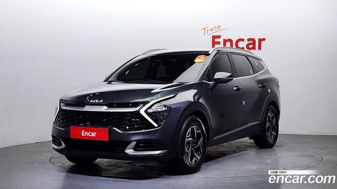 Kia Sportage — фото 1