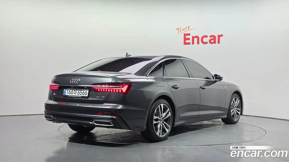 Audi A6 — фото 7