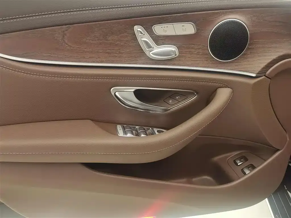 Mercedes-Benz E-Class New Energy — фото 9