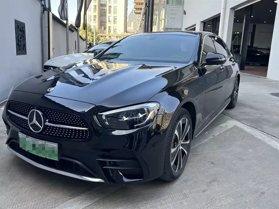 Mercedes-Benz E-Class New Energy — фото 1