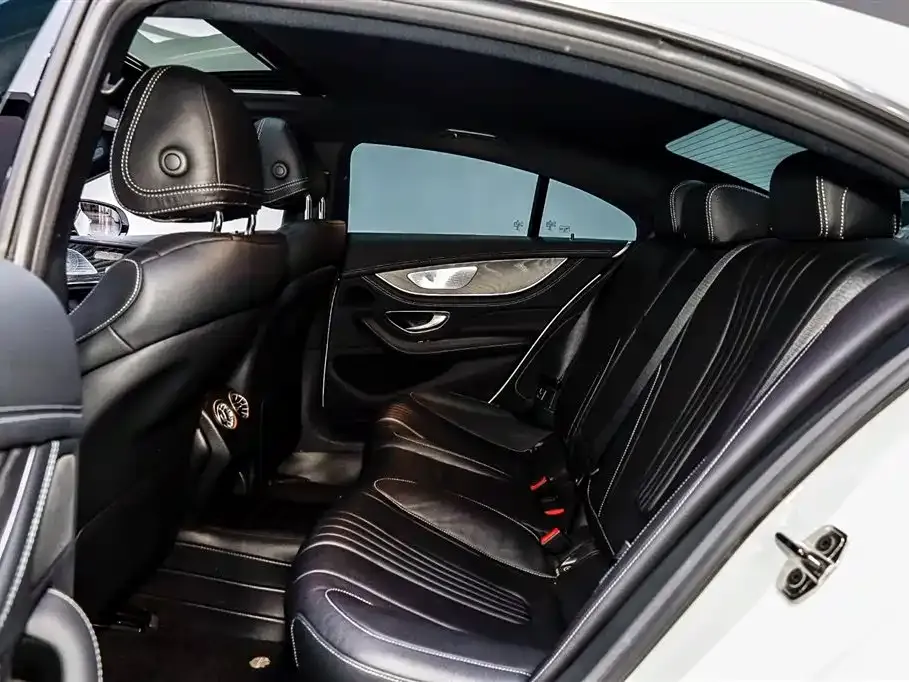 Mercedes-Benz CLS — фото 7