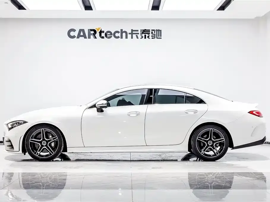 Mercedes-Benz CLS — фото 2