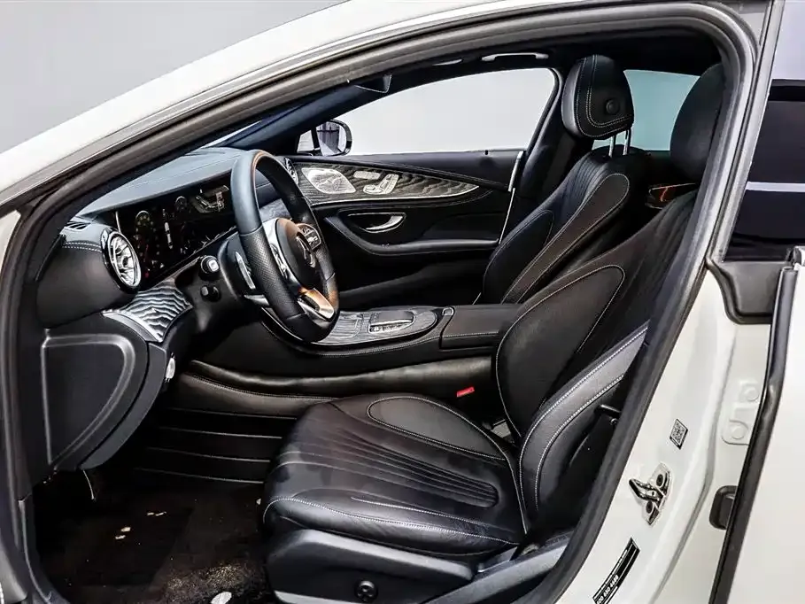 Mercedes-Benz CLS — фото 10