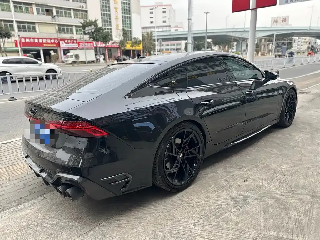 Audi A7 — фото 2