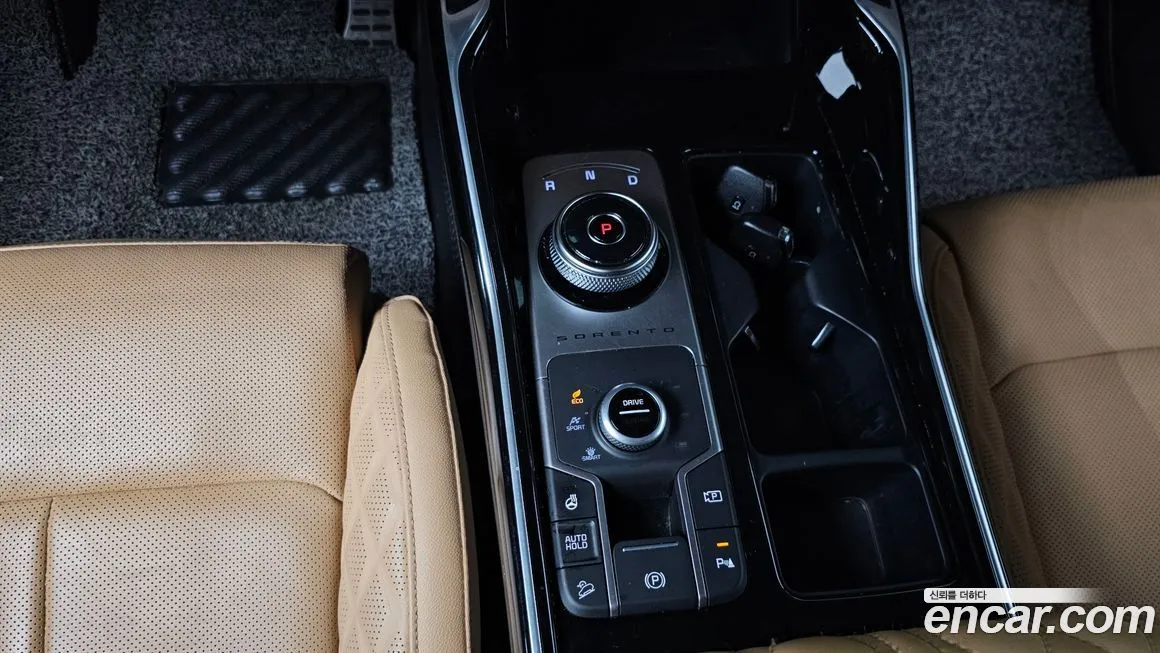 Kia Sorento — фото 5