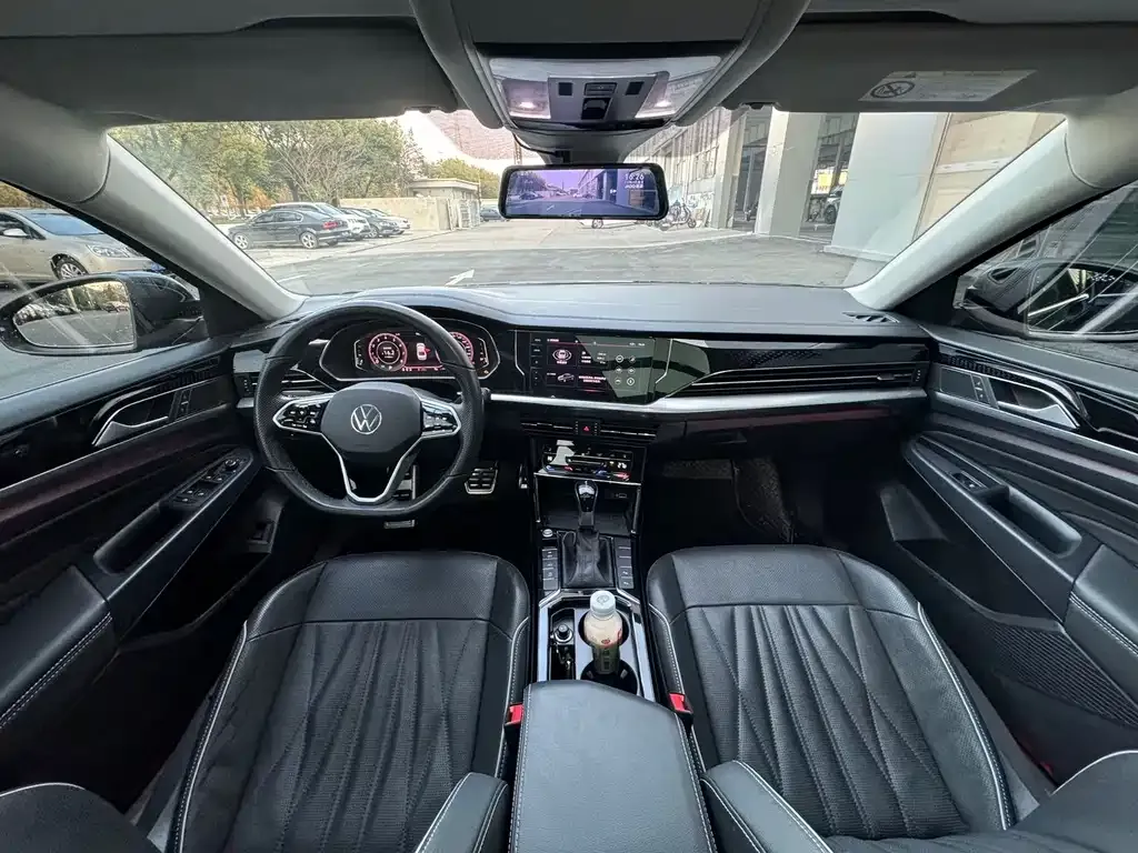 Volkswagen Passat — фото 3