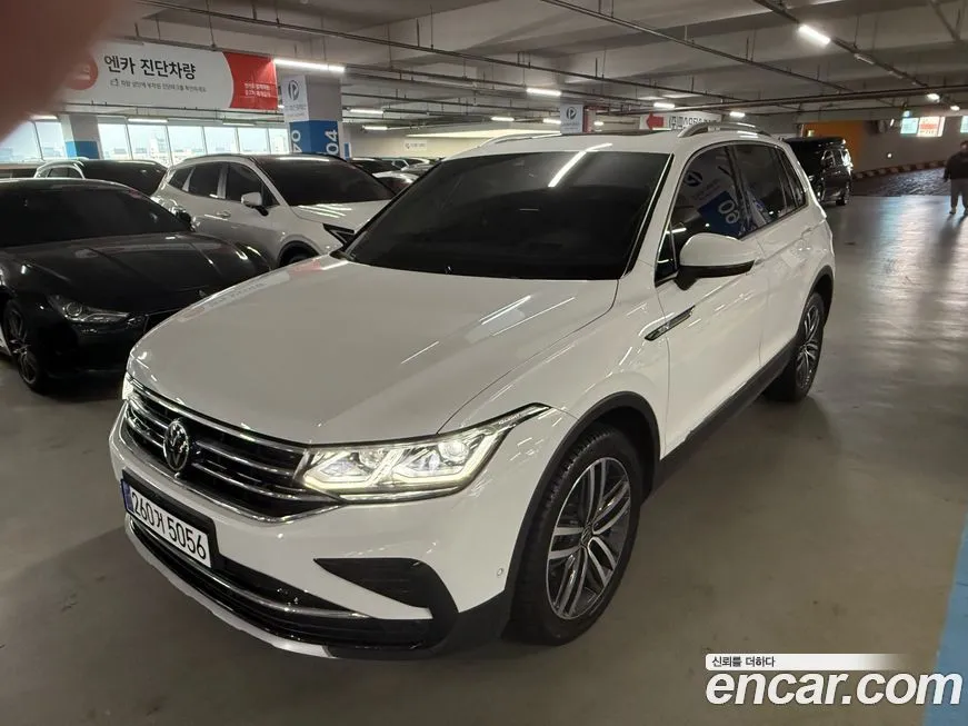 Volkswagen Tiguan — фото 1