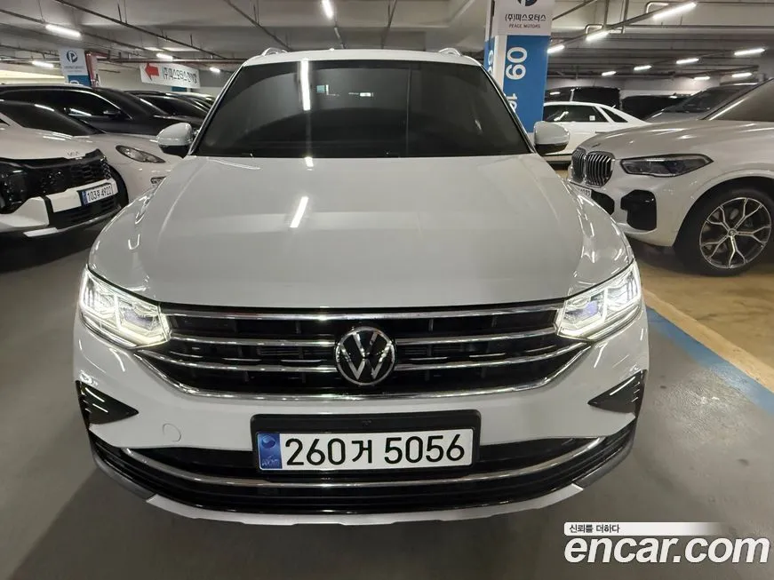 Volkswagen Tiguan — фото 4