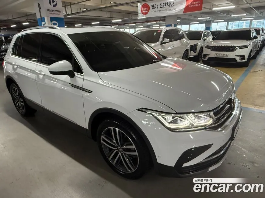 Volkswagen Tiguan — фото 5