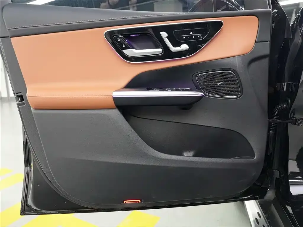Mercedes-Benz GLC — фото 4