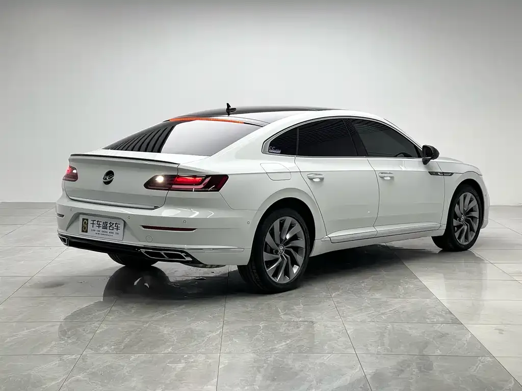 Volkswagen CC — фото 5