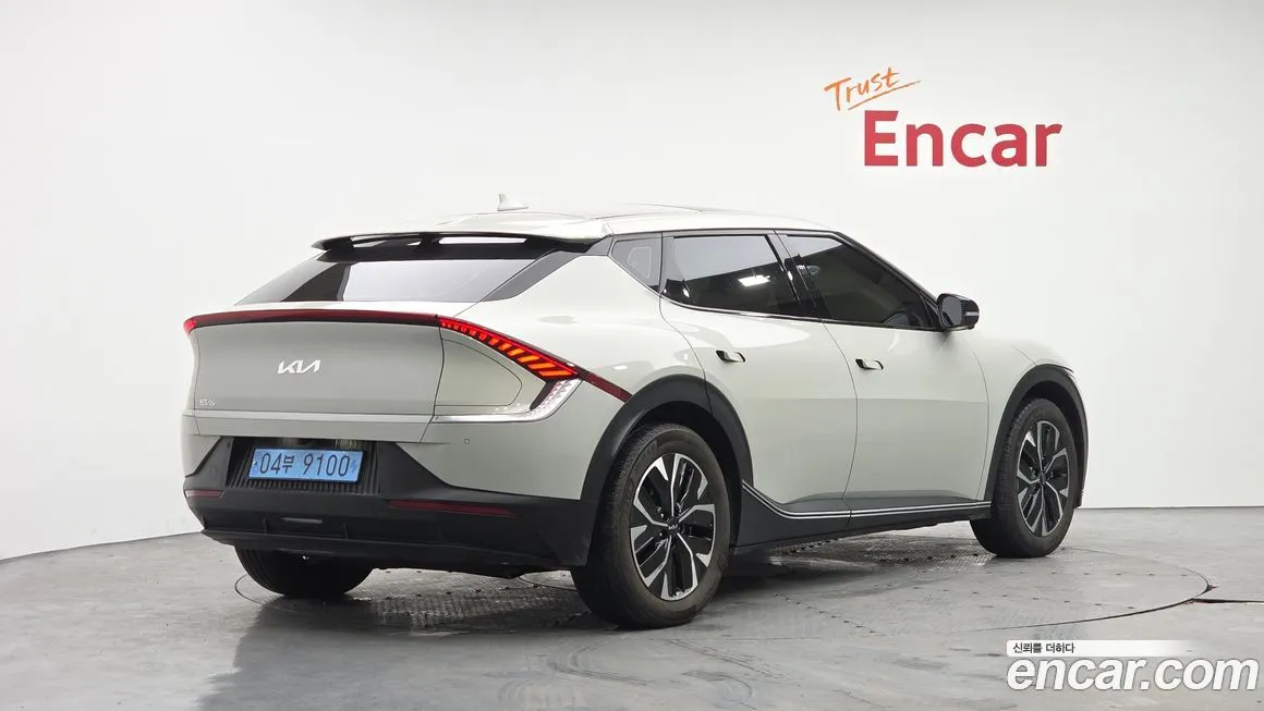 Kia EV6 — фото 2