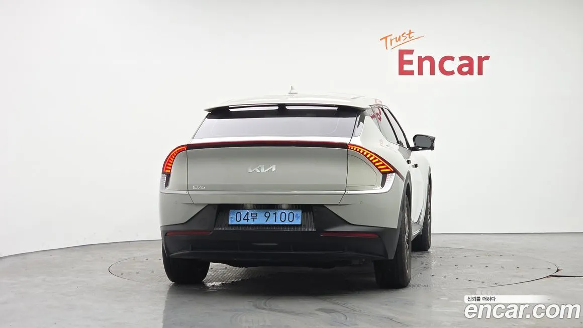 Kia EV6 — фото 4
