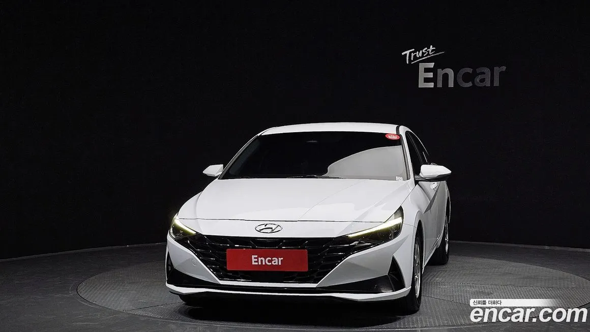 Hyundai AVANTE — фото 2