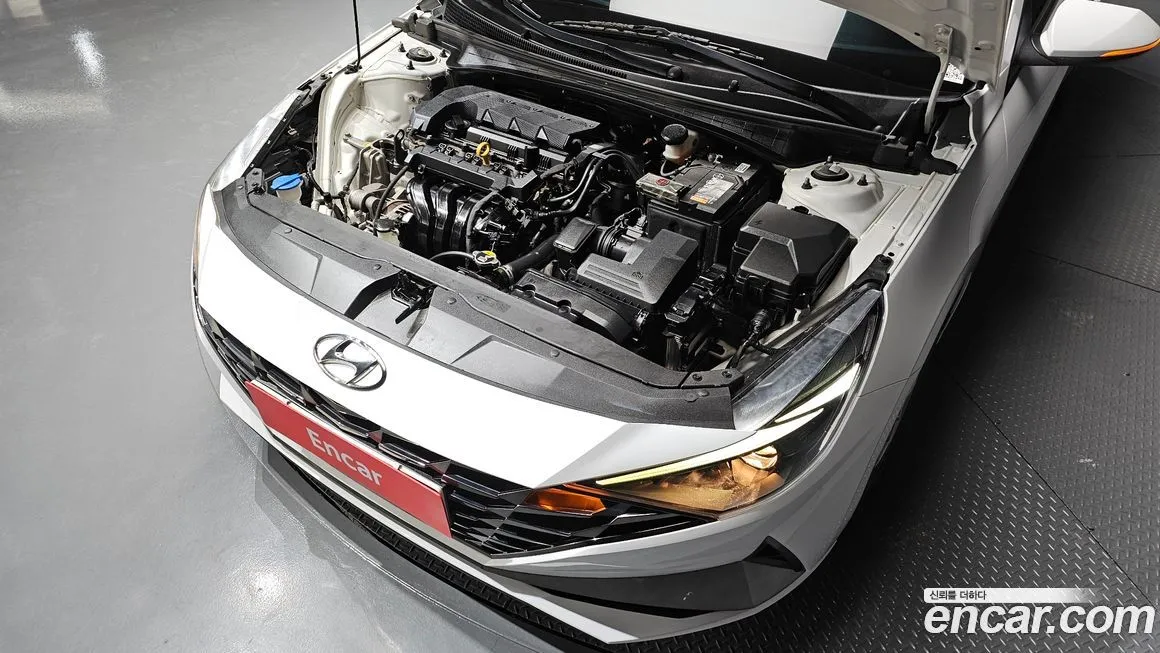 Hyundai AVANTE — фото 9