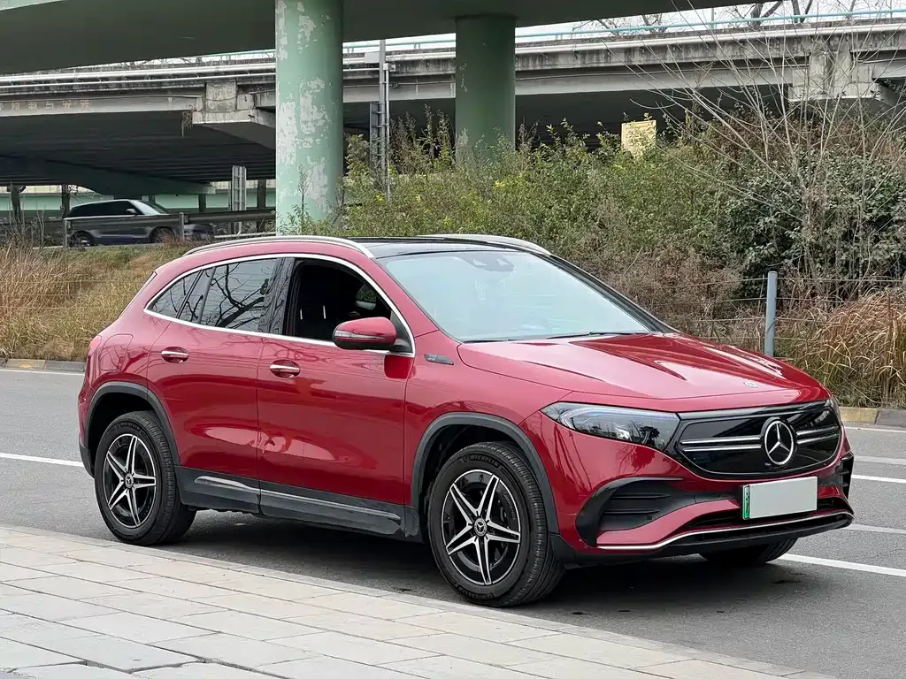 Mercedes-Benz EQA — фото 7