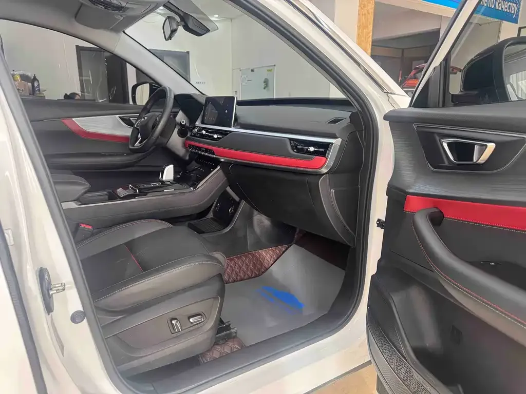 Chery Tiggo 7 — фото 10