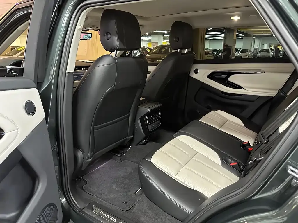 Land Rover Evoque — фото 10