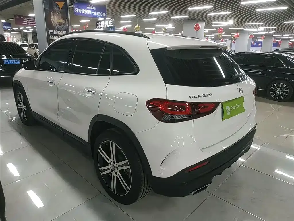 Mercedes-Benz GLA — фото 10