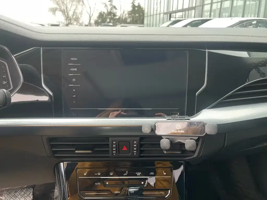 Volkswagen Passat — фото 8
