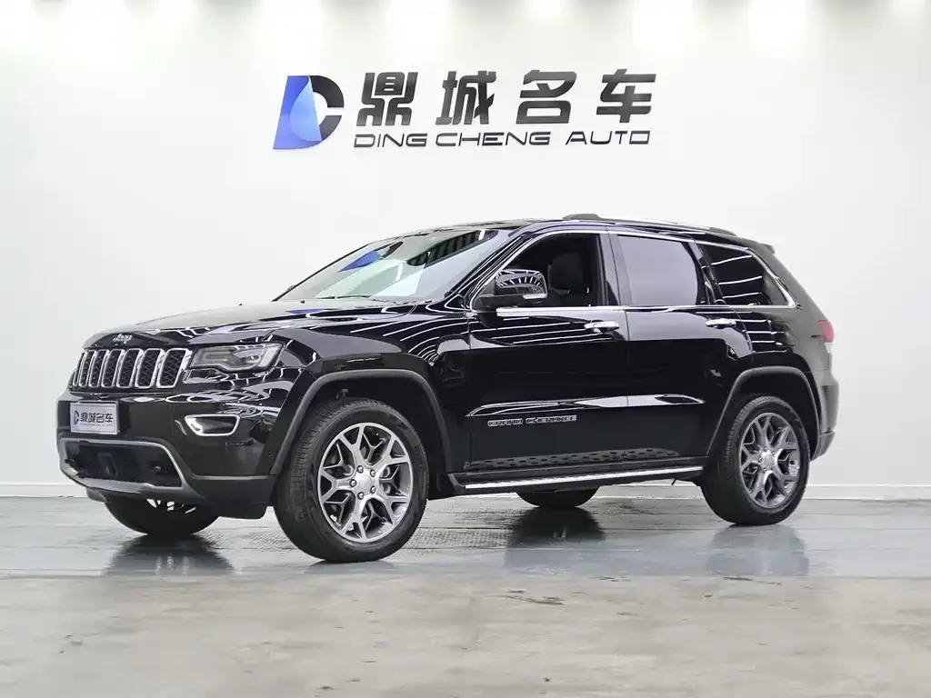 Jeep Grand Cherokee (Import) — фото 1