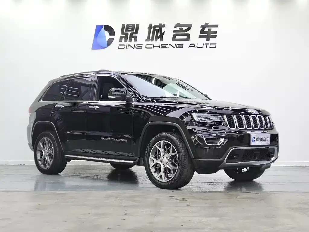 Jeep Grand Cherokee (Import) — фото 3