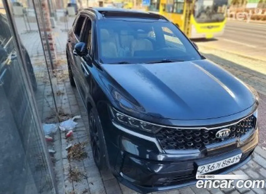 Kia Sorento — фото 1