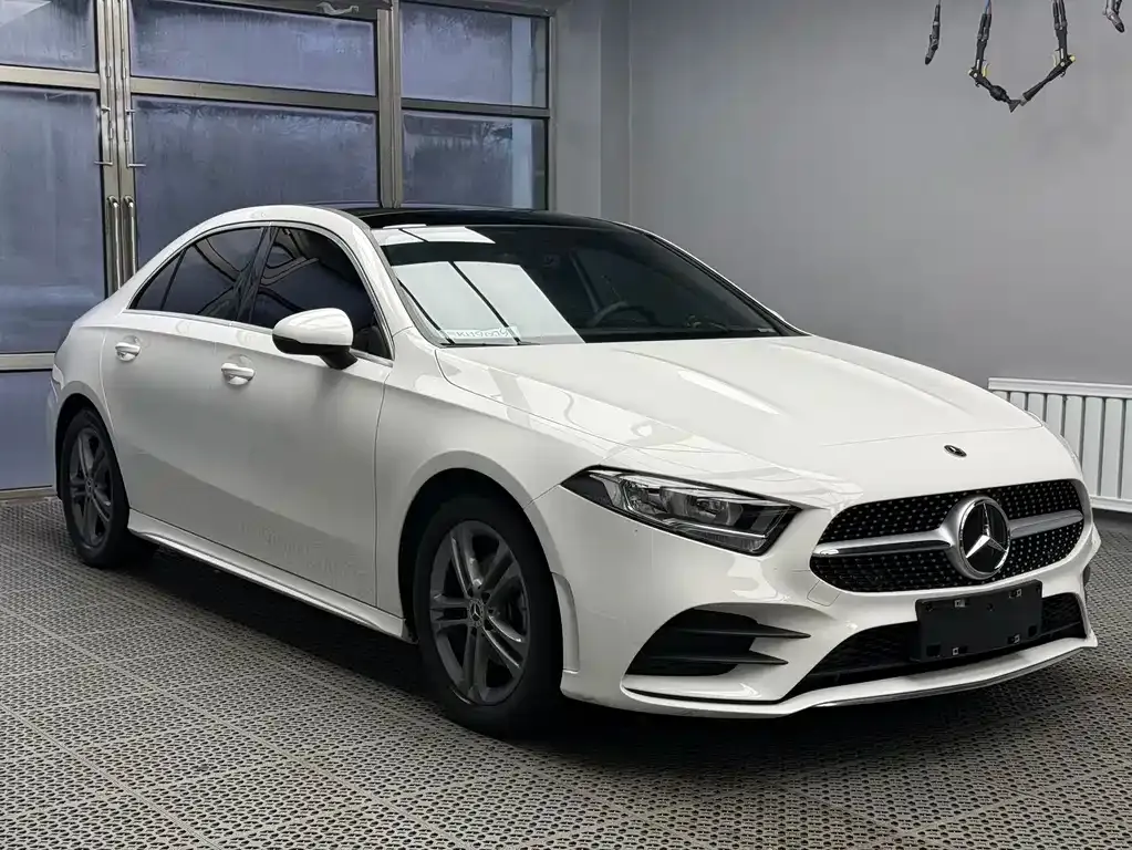 Mercedes-Benz A-Class — фото 9