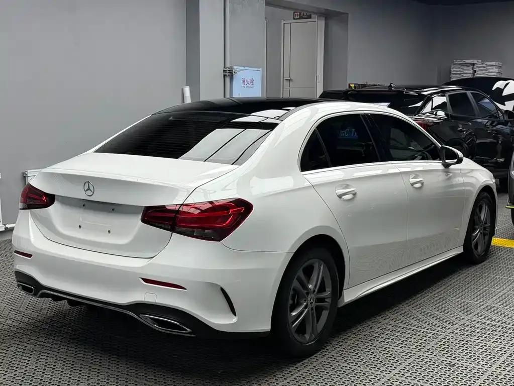 Mercedes-Benz A-Class — фото 7