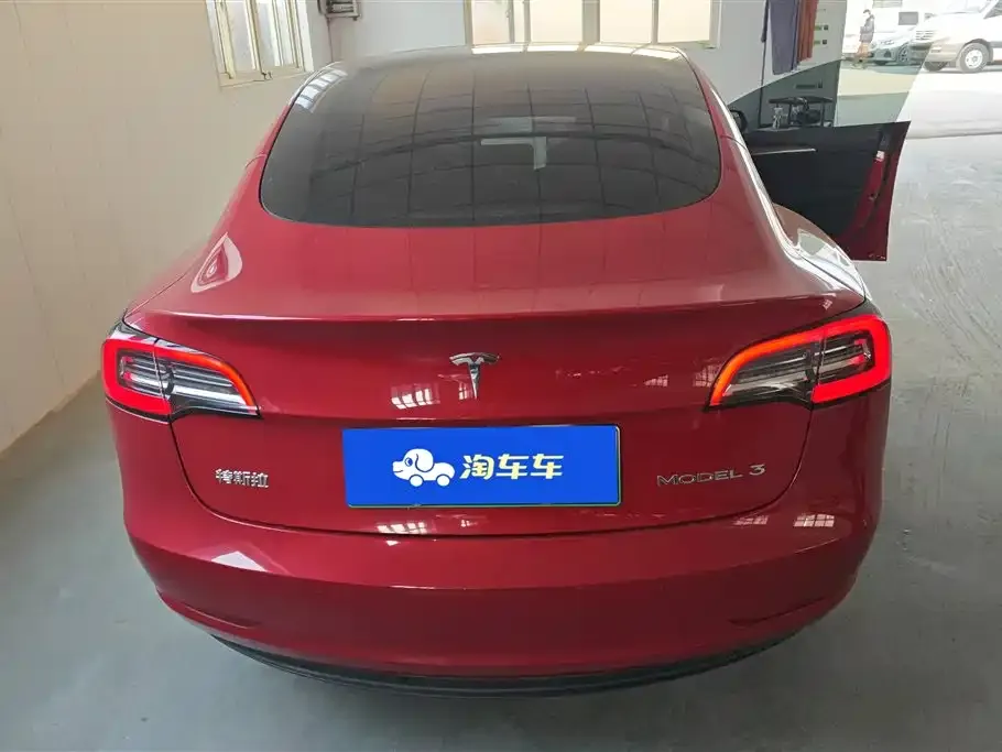 Tesla Model 3 — фото 6