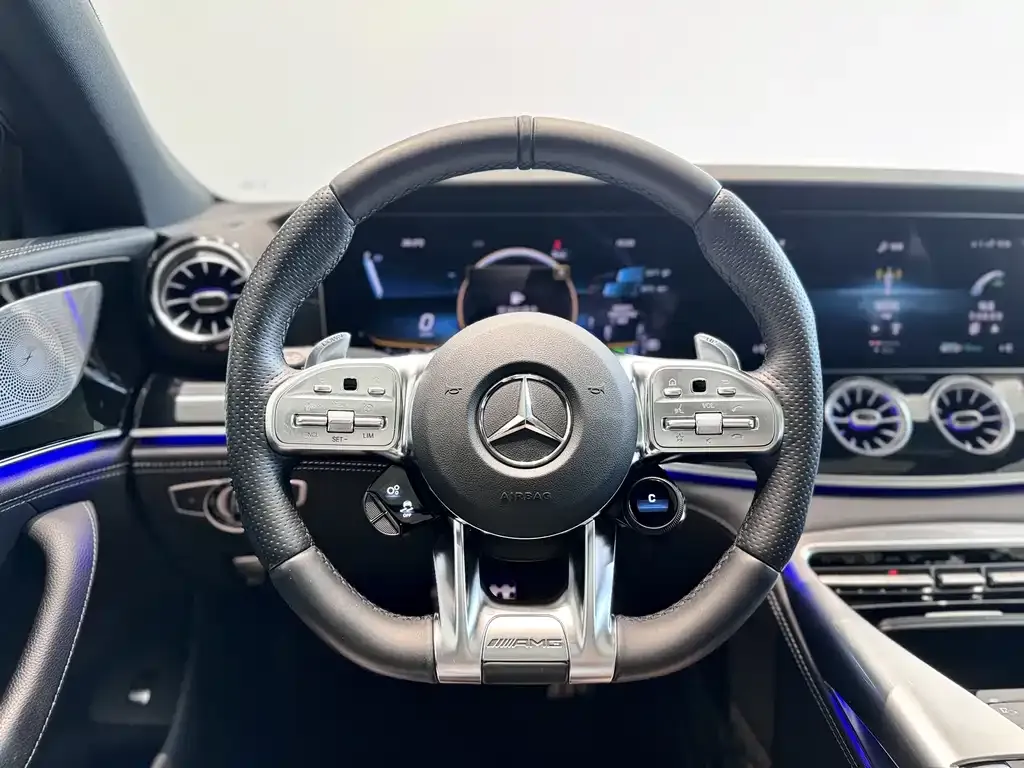 Mercedes-Benz AMG GT — фото 9