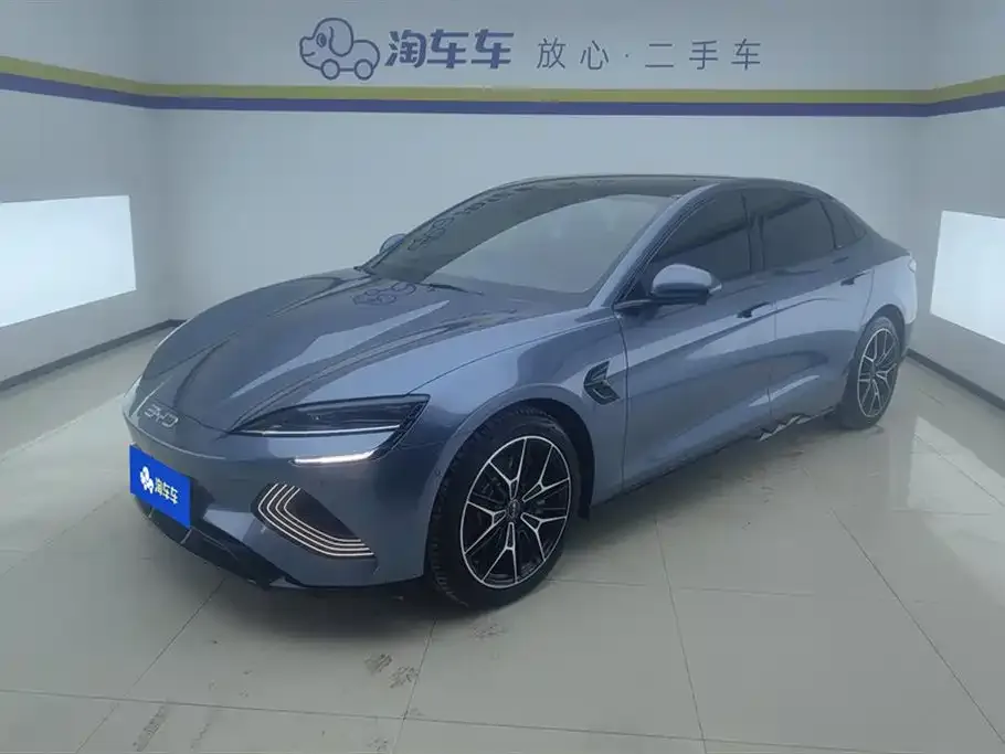 BYD Seal — фото 1