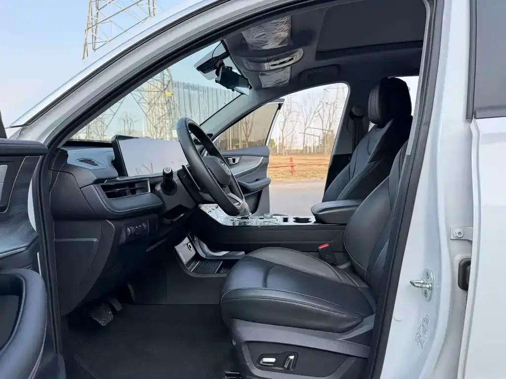 Chery Tiggo 8 PLUS — фото 4
