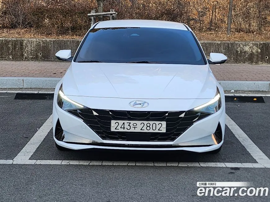 Hyundai AVANTE — фото 2