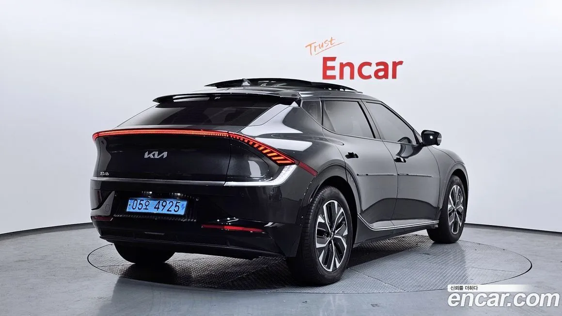 Kia EV6 — фото 4