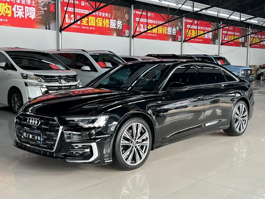 Audi A6L — фото 1