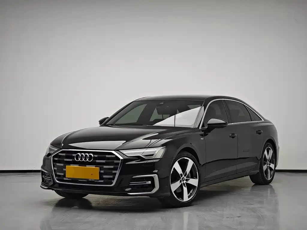 Audi A6L — фото 1