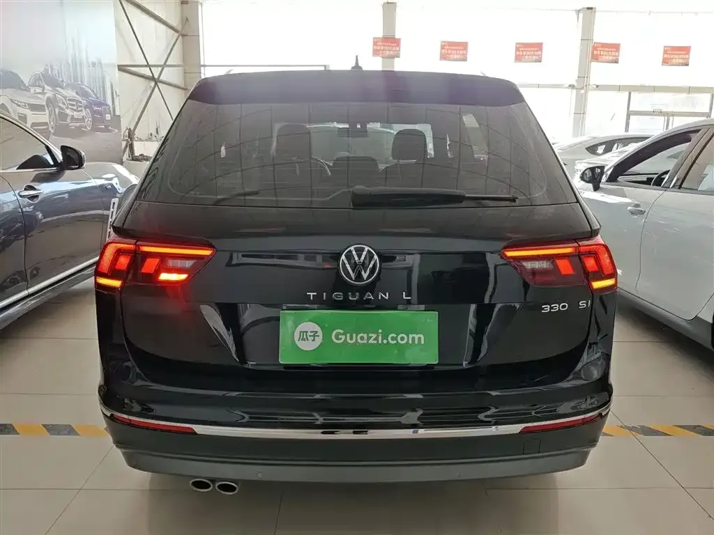 Volkswagen Tiguan L — фото 8