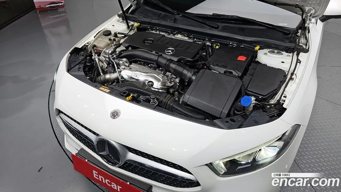 Mercedes-Benz A-Class — фото 10