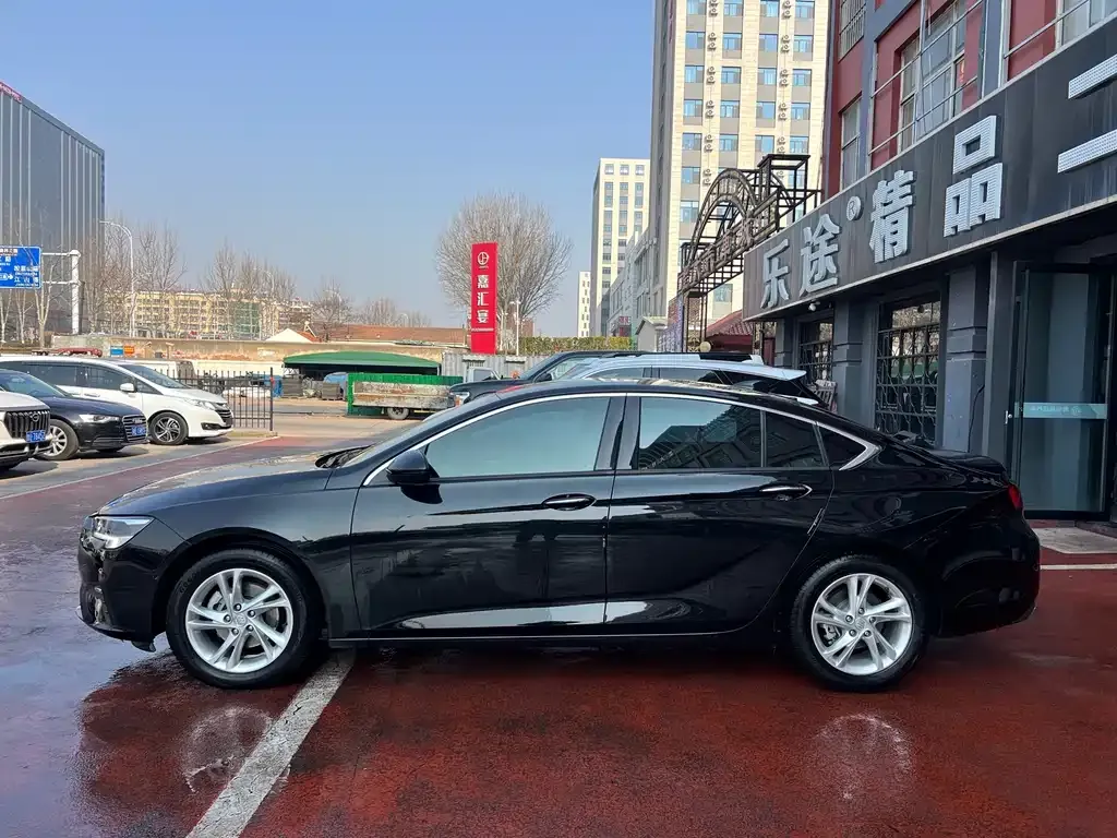 Buick Regal — фото 5