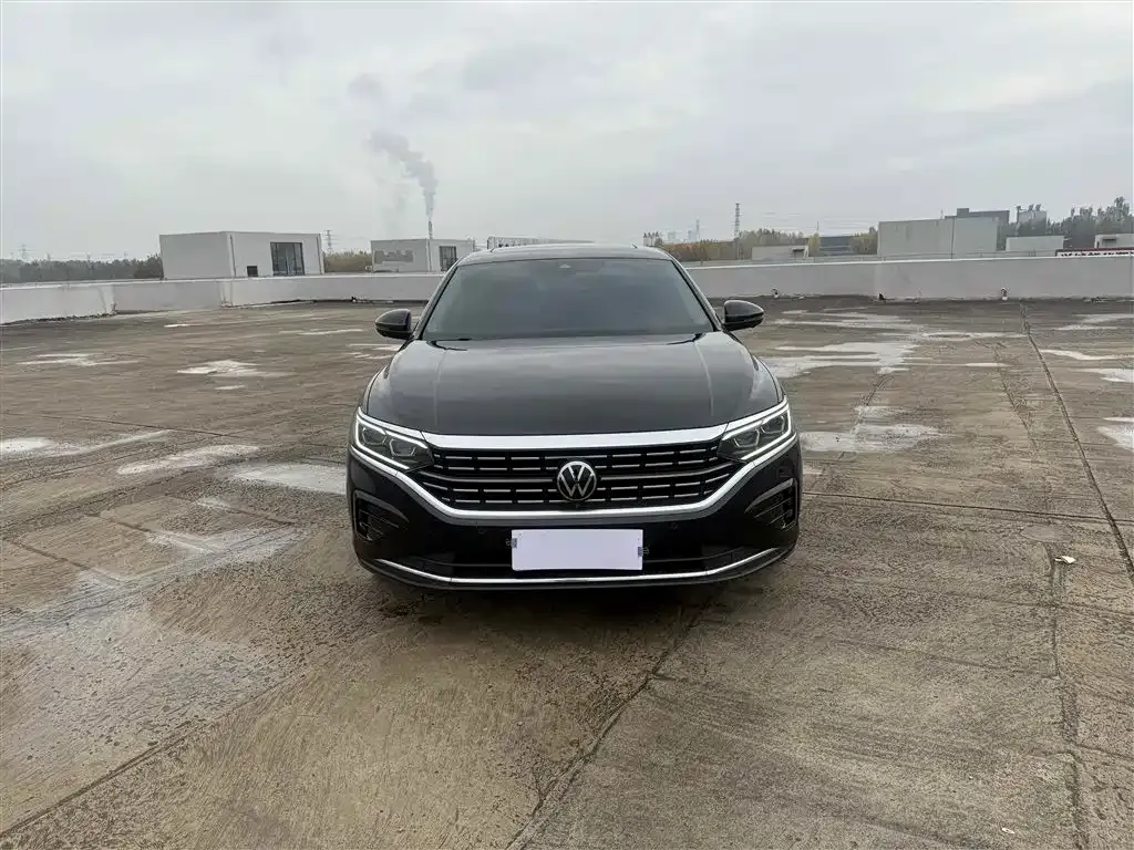 Volkswagen Passat — фото 3