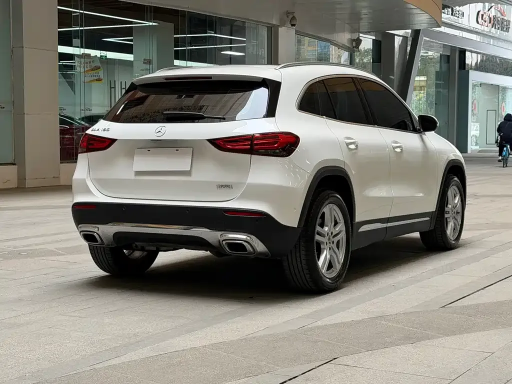Mercedes-Benz GLA — фото 5