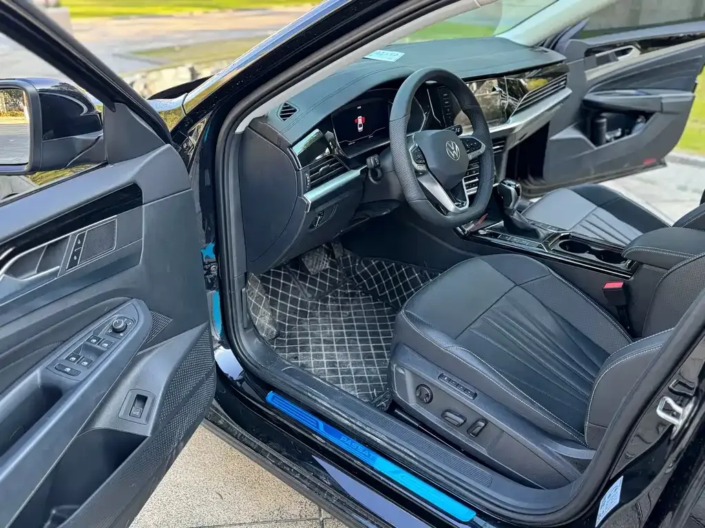 Volkswagen Passat — фото 3