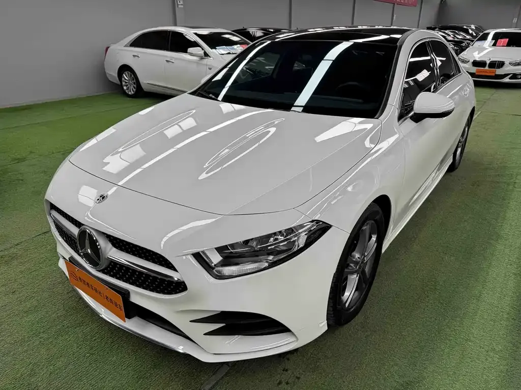 Mercedes-Benz A-Class — фото 1
