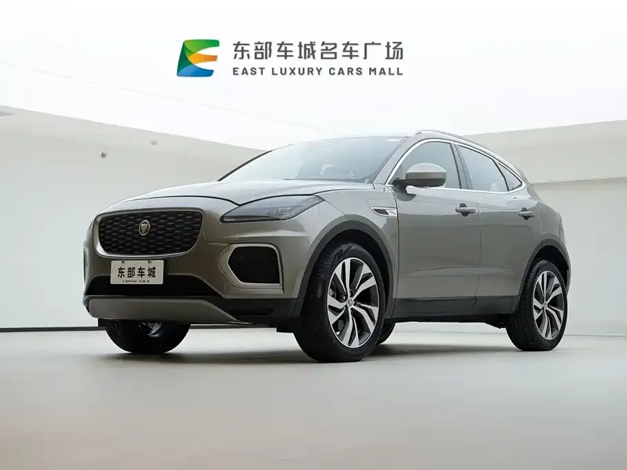 Jaguar E-PACE — фото 1