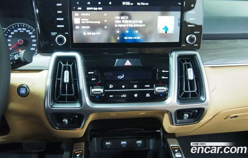 Kia Sorento — фото 4