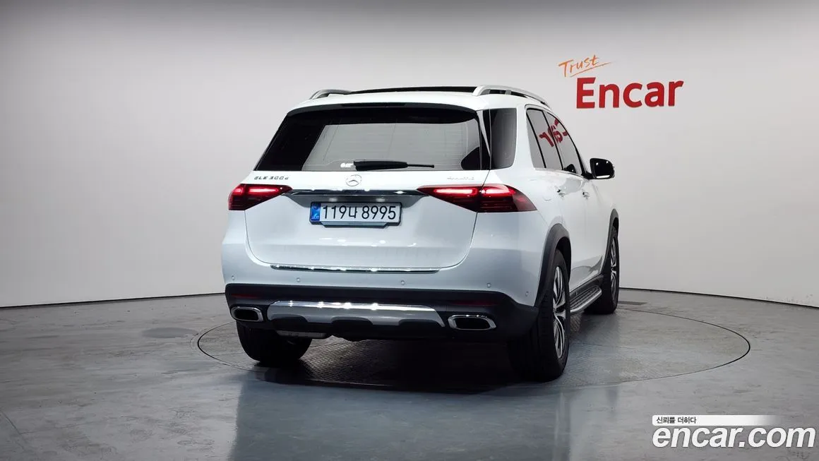 Mercedes-Benz GLE-Class — фото 2