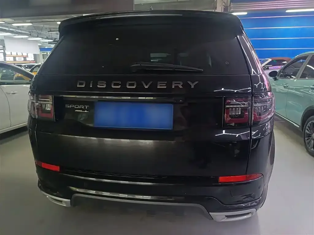 Land Rover Discovery Sport — фото 9