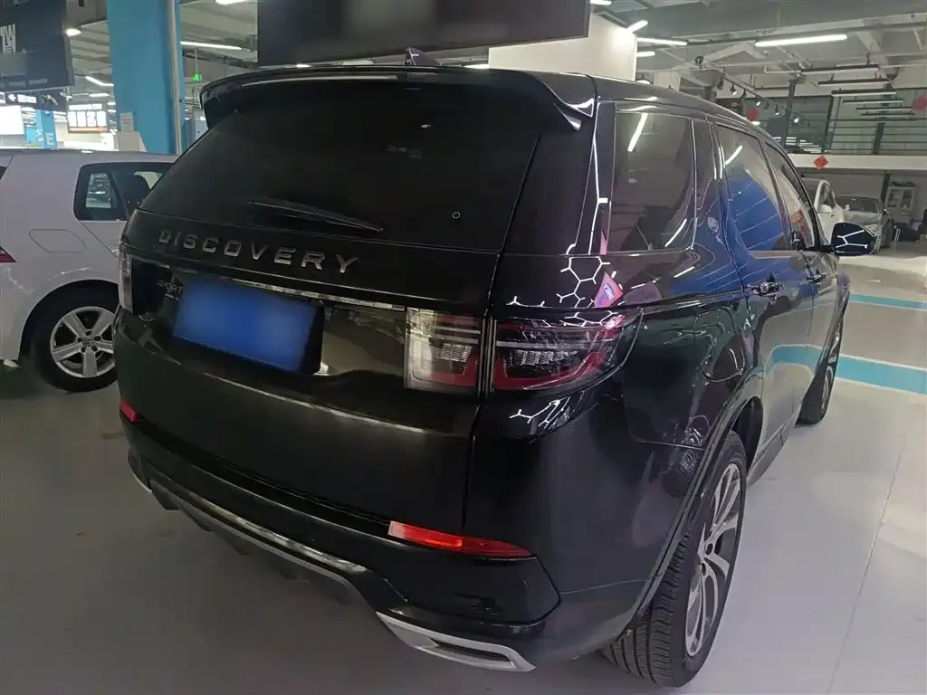 Land Rover Discovery Sport — фото 2
